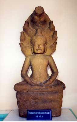 Tượng Phật cổ