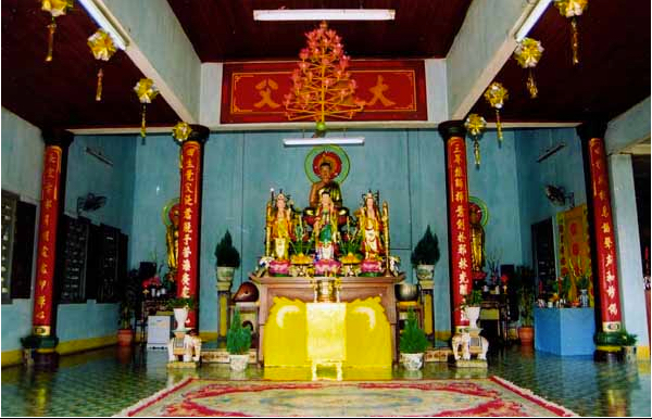 Điện Phật năm 1998