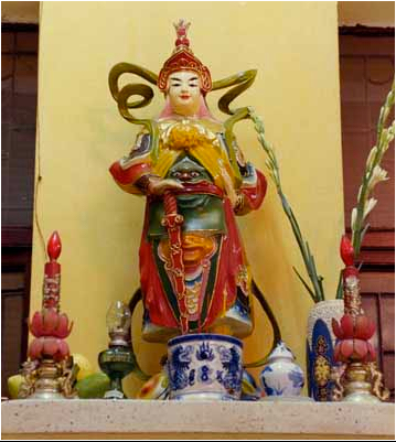 Bàn thờ Hộ Pháp