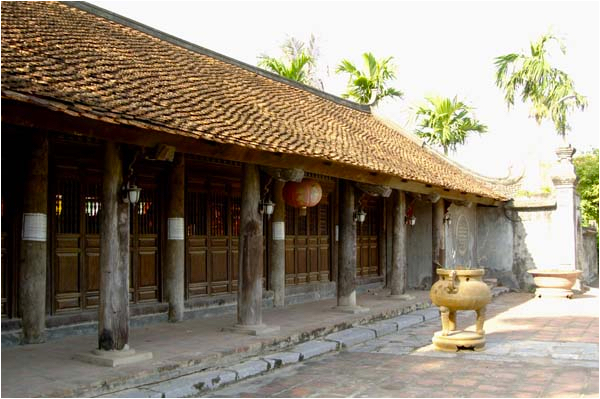 Mặt tiền chùa năm 2006