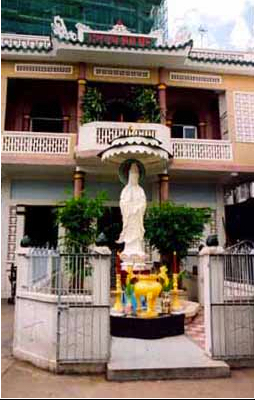 Mặt tiền chùa