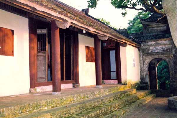 Mặt tiền chùa