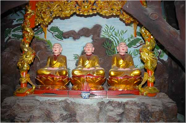 Tượng trúc lâm tam tổ
