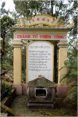 Bia Thánh Tổ Thiền Tông