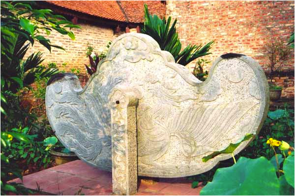 Khánh đá 