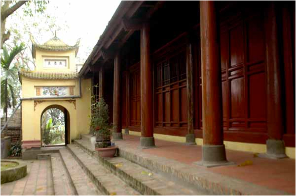 Mặt tiền chùa (1)