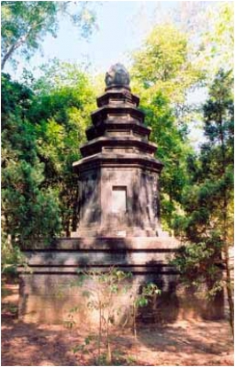 Tháp Tổ