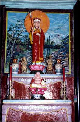 Bàn thờ Bồ tát Địa Tạng