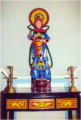 Bàn thờ Hộ Pháp