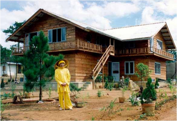 Hoà thượng Thích Thanh Từ năm 1993