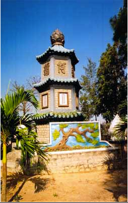 Tháp tổ