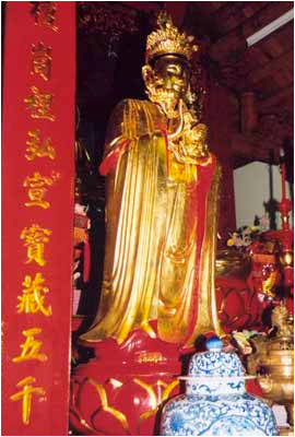 Tượng Bồ tát Phổ Hiền
