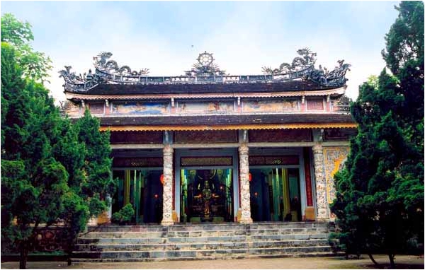Mặt tiền chùa
